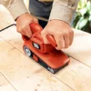 Lijadora de Banda 680W. Black + Decker BR318