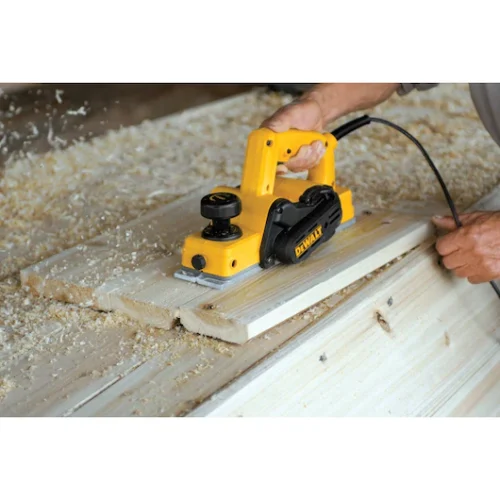Cepillo eléctrico de 1mm - 550 Watts. DeWalt D26676