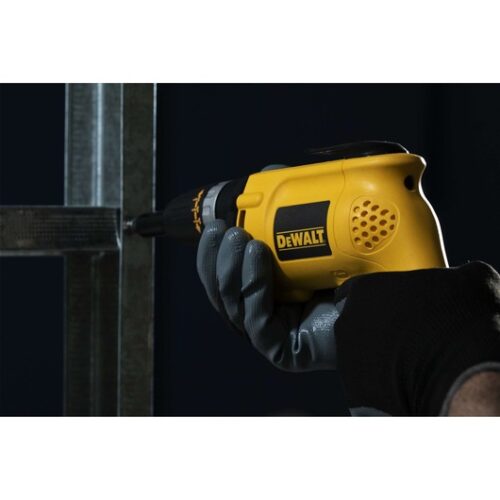 Atornillador para Panel de Yeso de 540W. DeWalt DW255