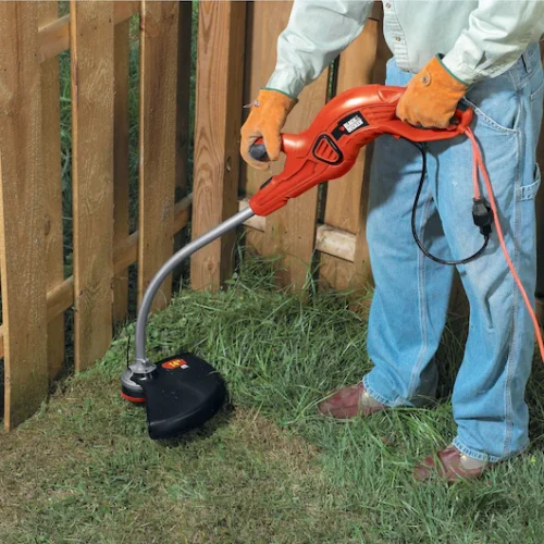 Bordeadora 35cm (14") de Ancho - 900W. Black + Decker GH1100