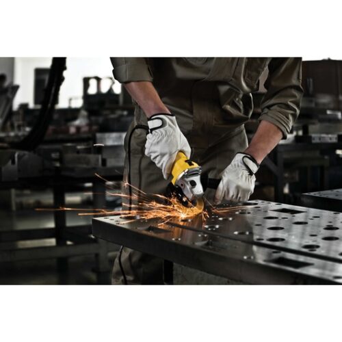 Amoladora  ANGULAR DE 4 1/2" (115MM) DE 600W. Stanley STGS6115