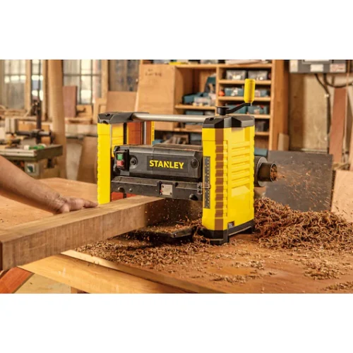 Cepillo de Banco Portátil 1800W. STANLEY STP18