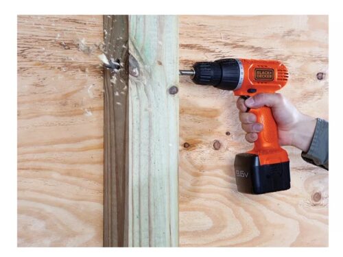Taladro Inalámbrico 9.6v 10 Mm 550 Rpm. Black + Decker CD961