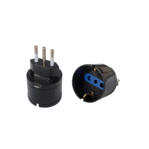Adaptador Schuko tres en línea 10A, Negro «VOLTA». CÓDIGO DE PRODUCTO: 50800105