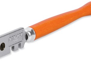 Cortavidrio 5″ c/6 cuchillas de 4½»mm de diám.»TRUPER» CV-5X. CODIGO DE PRODUCTO: 40472045